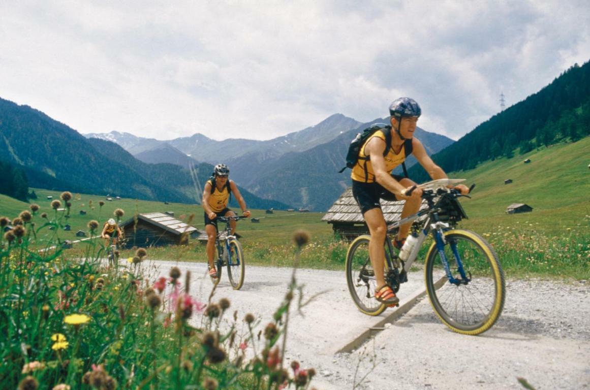 Pension Delacher Ried im Oberinntal Buitenkant foto